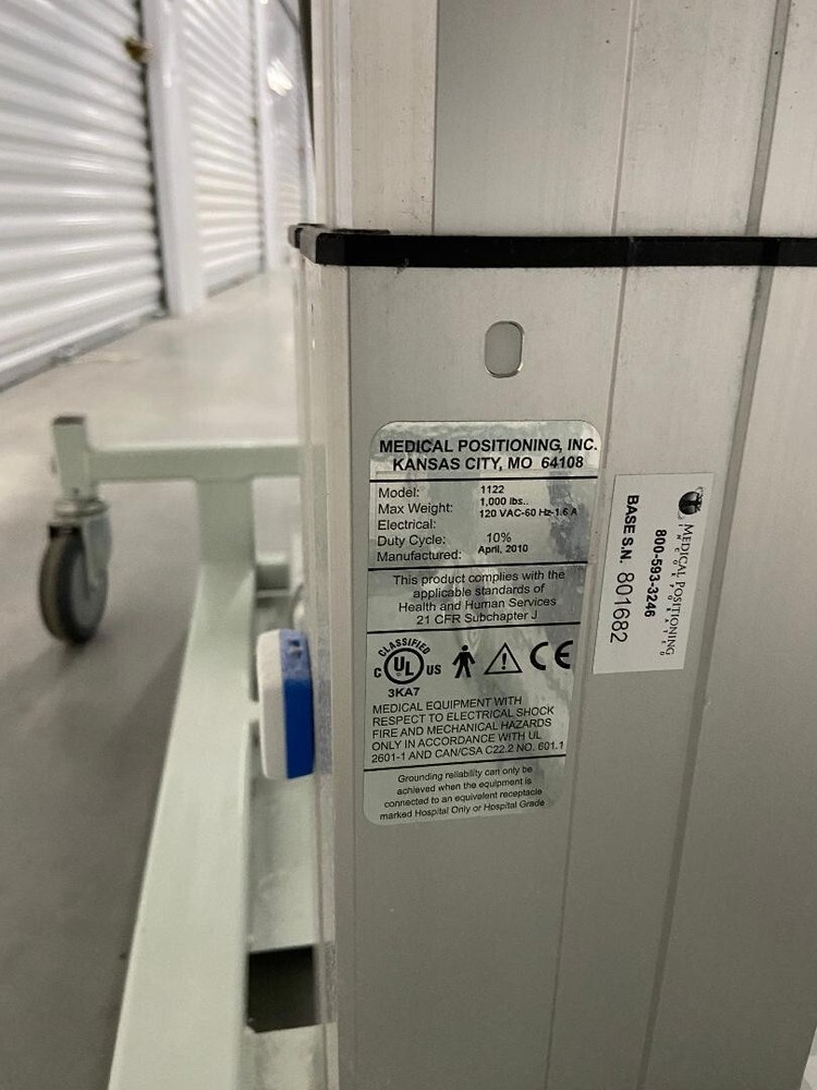 Medical Positioning, Inc. Echocardiography Bed, Model 1122
