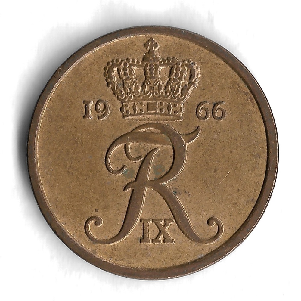 1966 Denmark 5 Ore World Coin - KM# 848