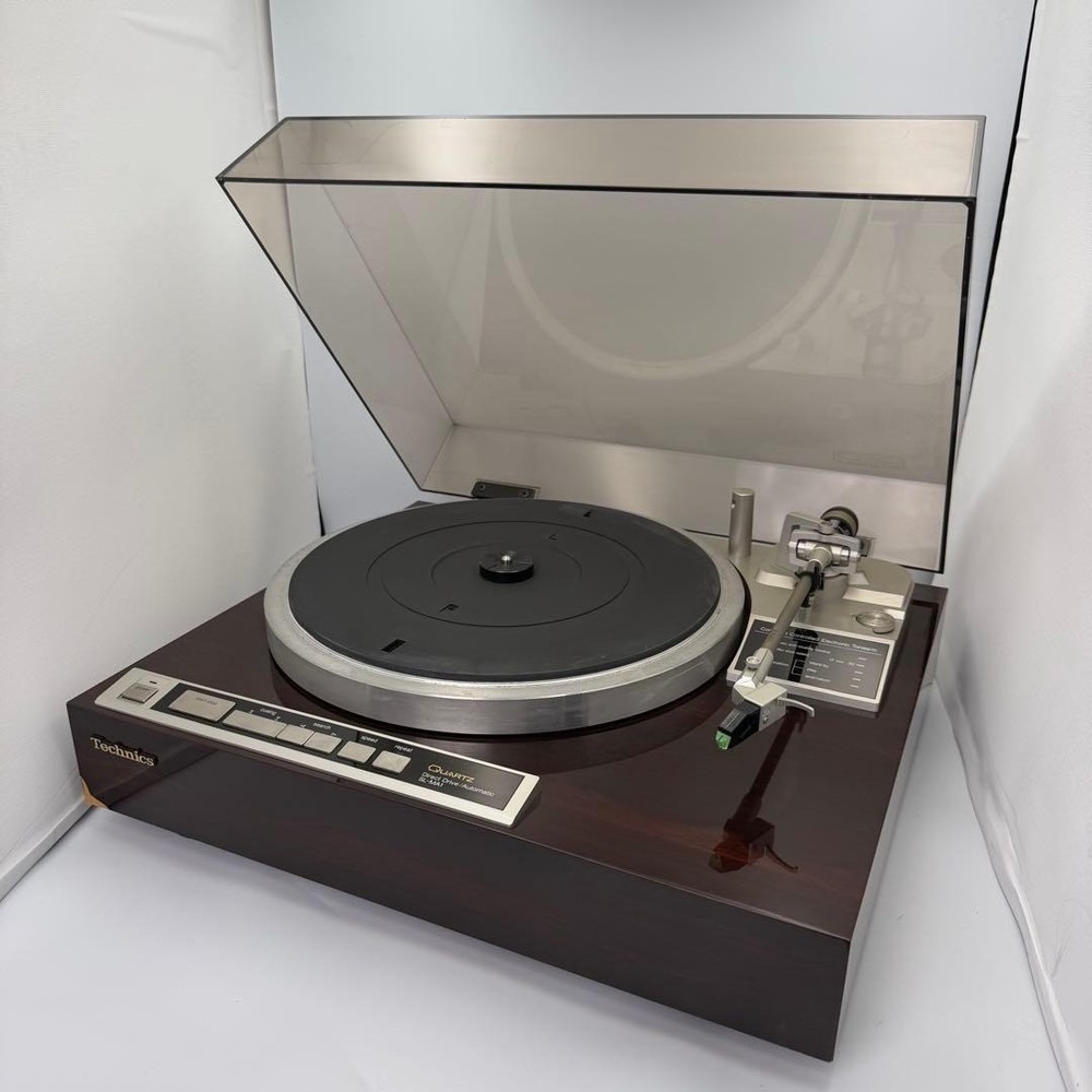Technics SL-MA1 Direct Drive Turntable Record Player Working