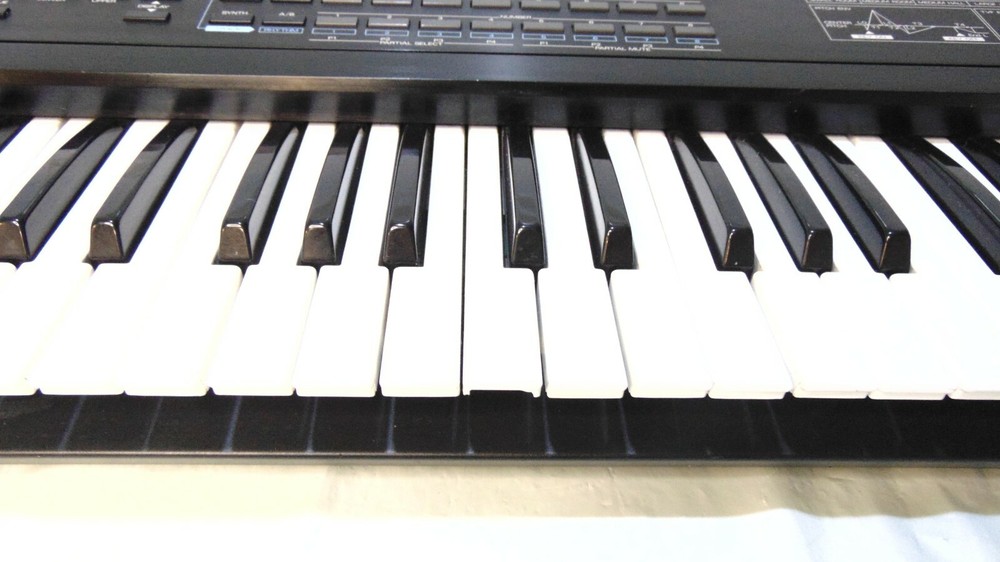 Roland D-20 Multi Timbral Linear Synthesizer Multi Track Sequencer Keyboard