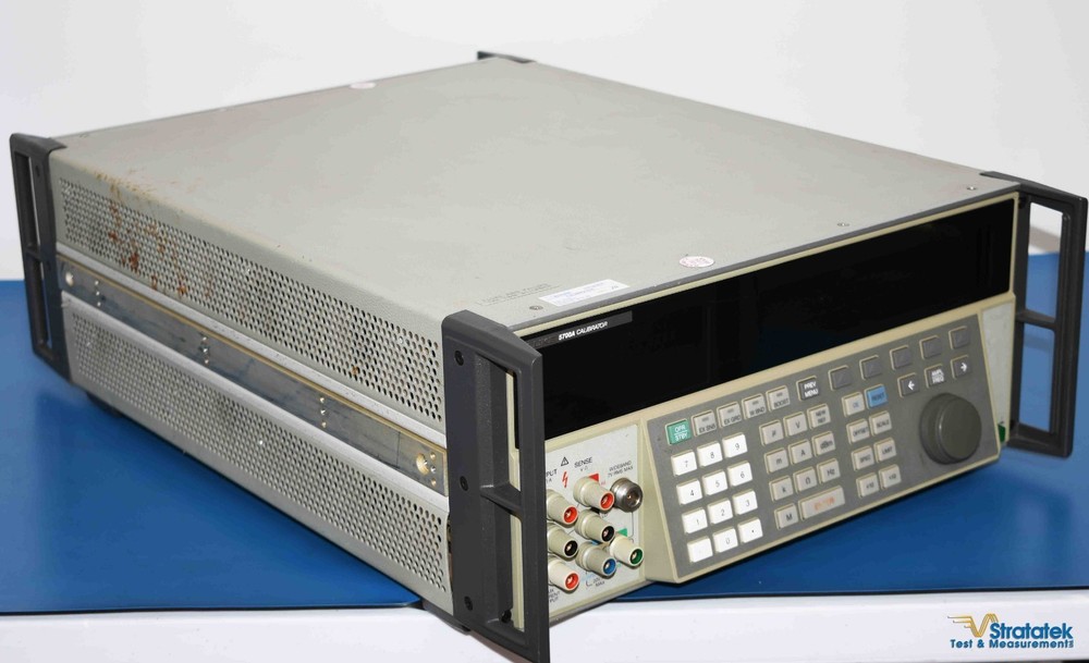 Fluke 5700A Multifunction Calibrator with 5700A-03 Wideband ACV