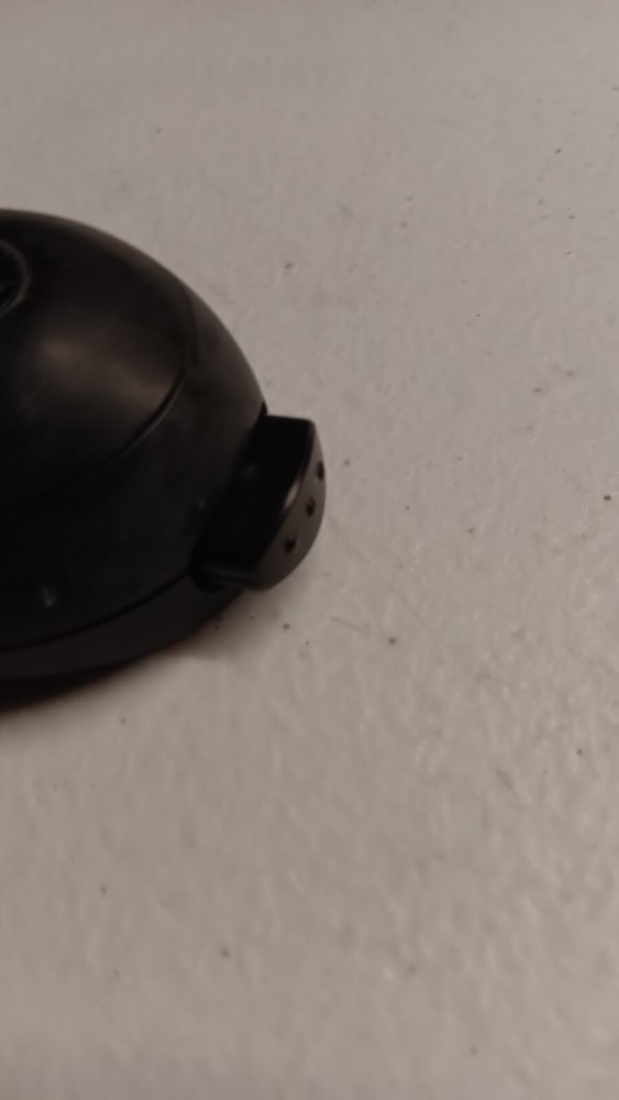 Kensington 33374 Black Wireless 4-button Presenter Pointer with Red Laser