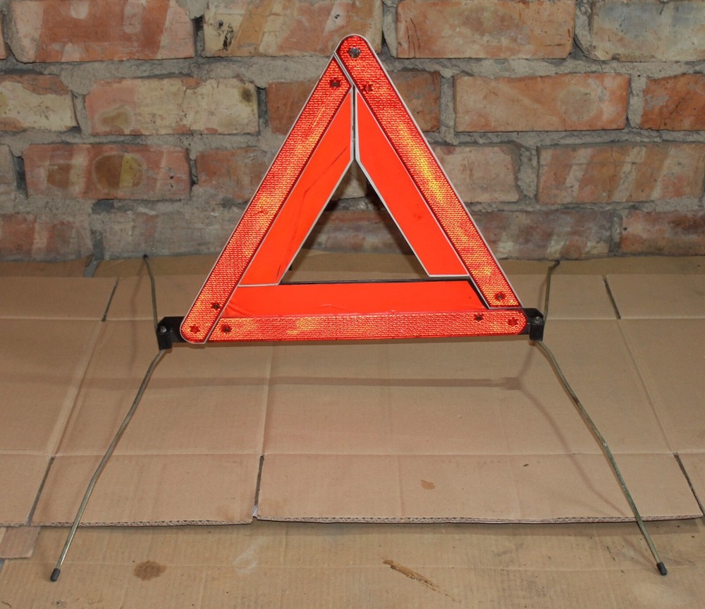 GENUINE ORIGINAL BMW E28 E34 E31 WARNING TRIANGLE TRIMATIC GERMANY GEBRA OEM