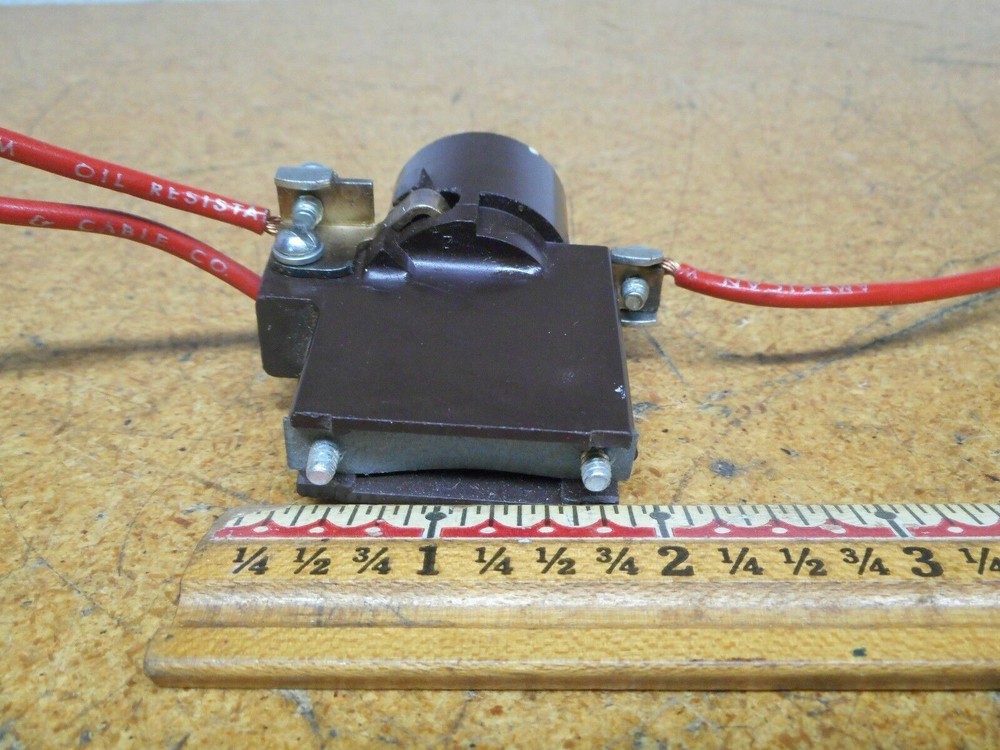 Cutler-Hammer 10935H13A Cover Operator Conversion Kit 3 Pos. Selector Switch New