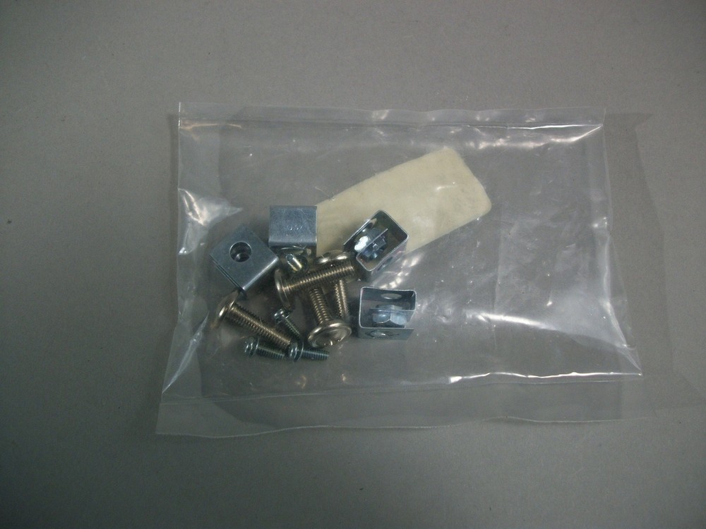 3Com Rack Mount kit for CommServer CS-2x00 CS-3000, CS-3100 - New