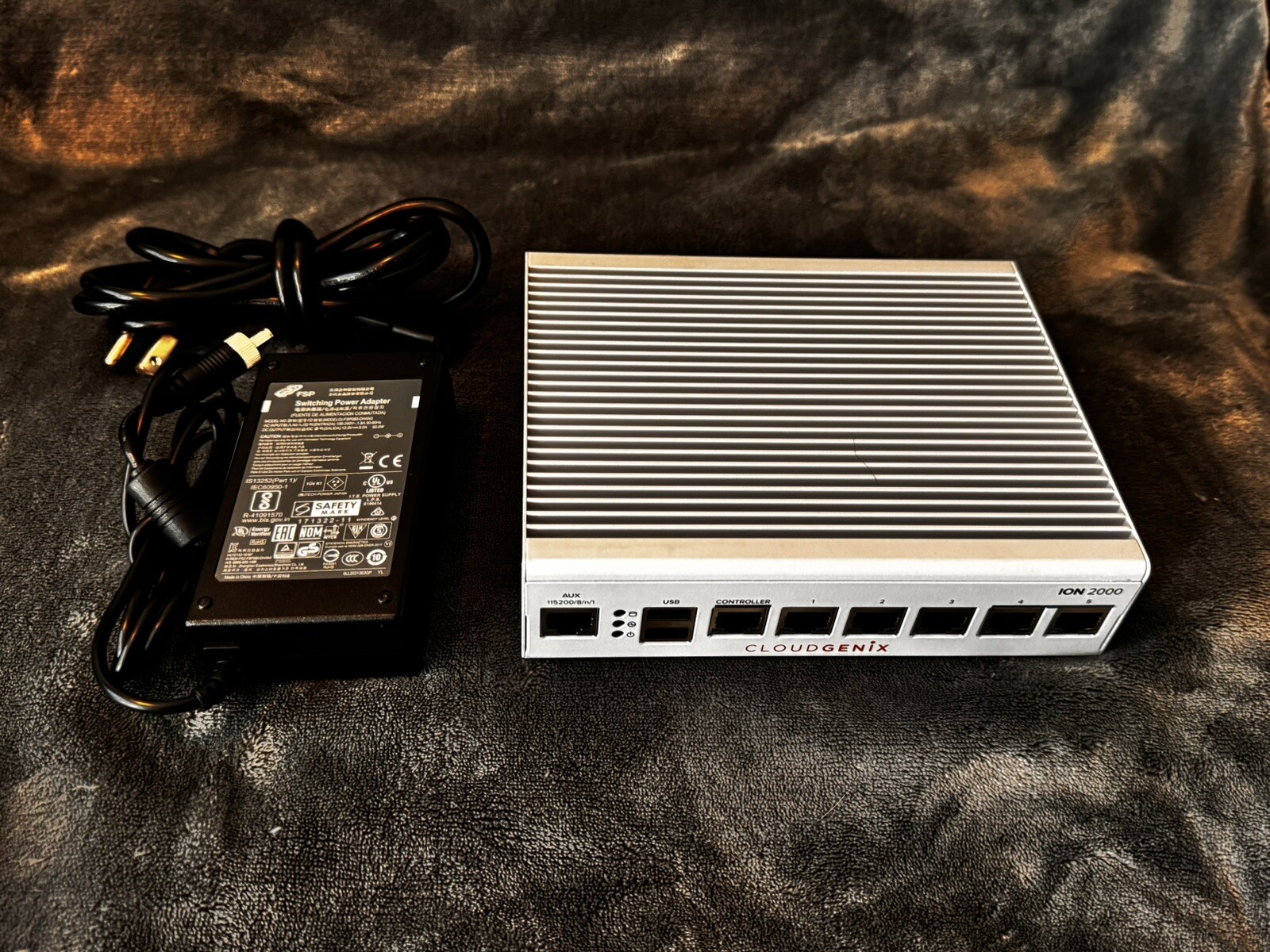 Cloudgenix PaloAlto ION 2000 Network Appliance Platform WITH POWER CORD