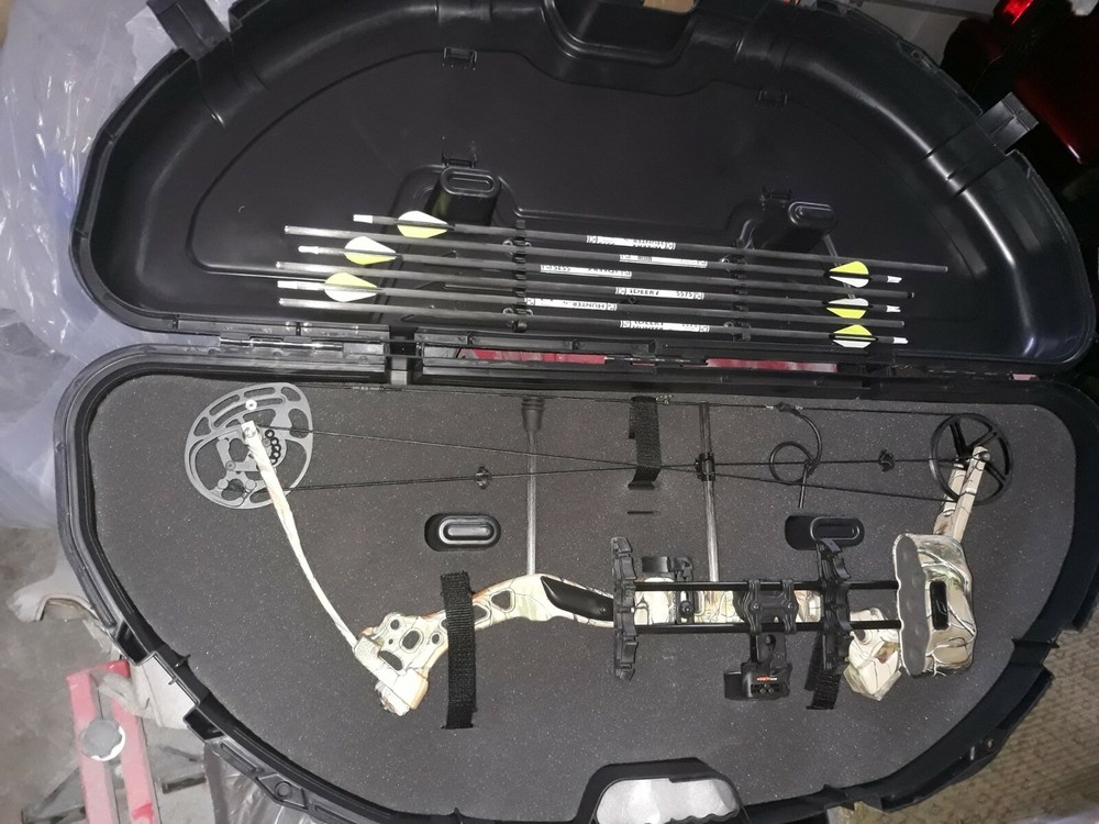   redhead  Bow  Complete   package Brandnew R/ Handed everything tips trigger GL