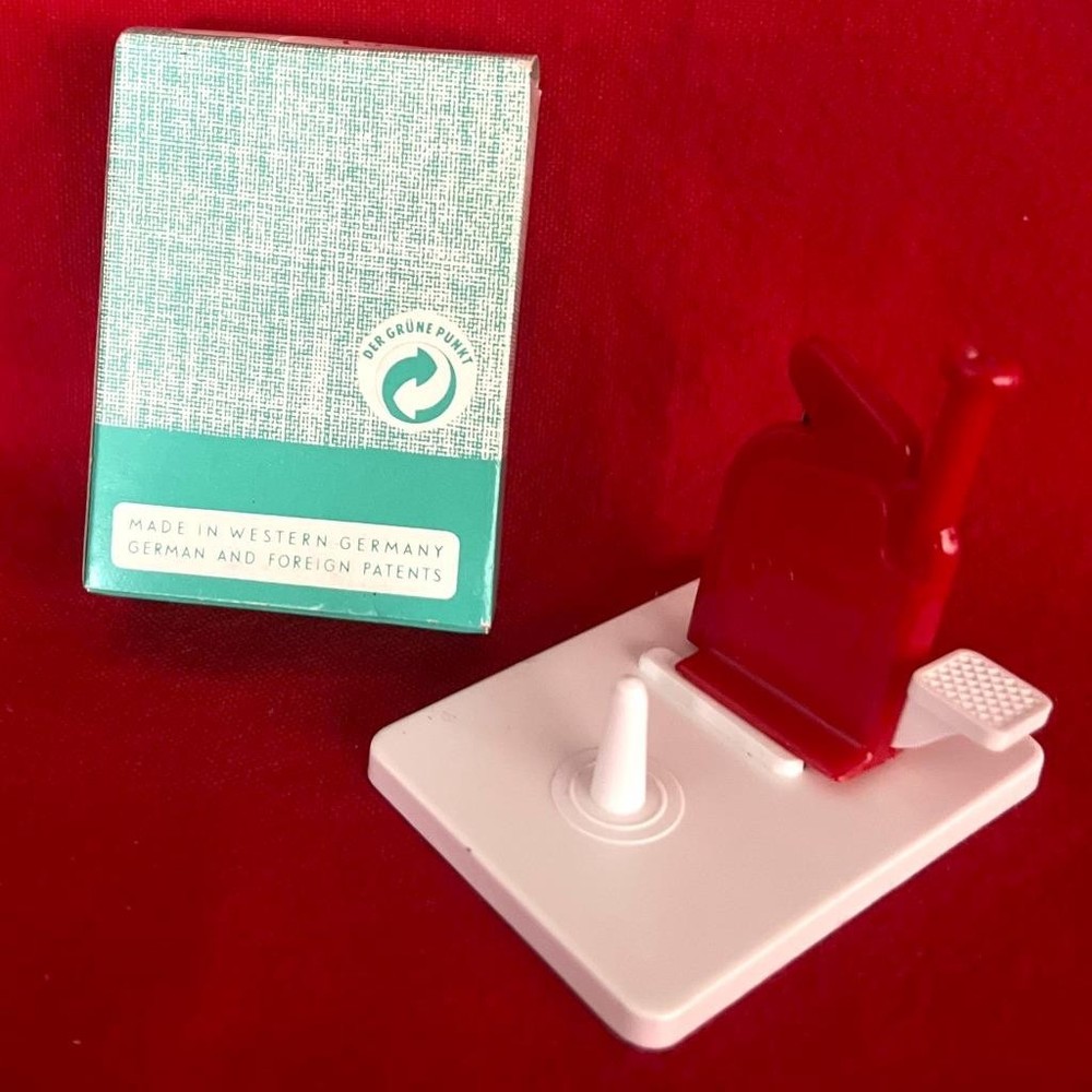 Vintage Witch Automatic Needle Threader Original Box and Instructions W Germany
