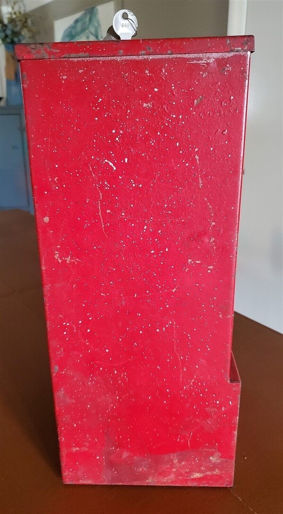 1950's Baseball Graphics Gumball Machine / Arcade Game