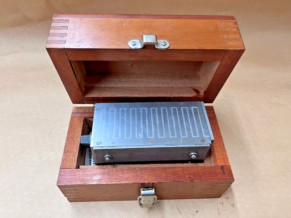 Brown & Sharpe Permanent Magnetic Chuck No. 255
