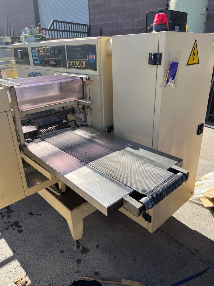 horizontal Flow wrap machine, flow wrapper packaging machine,flow wrappingsystem