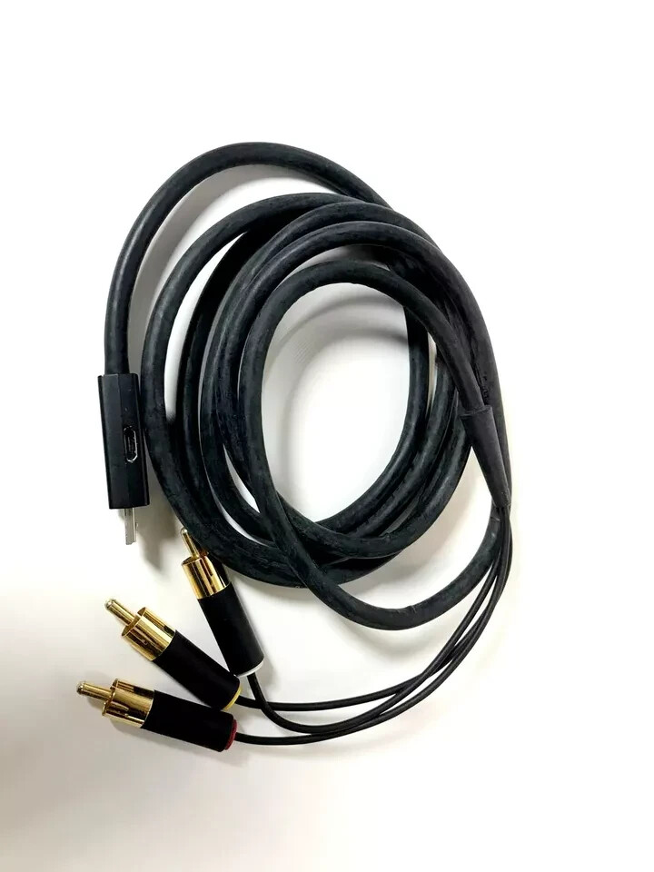 HTC 73H00274-02M Audio/Video Cable Adapter