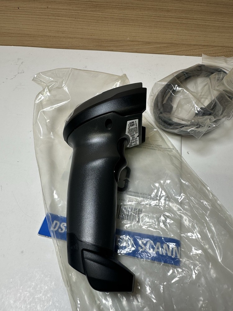 Symbol DS4308 Standard Range USB Handheld Barcode Scanner DS4308-SR00007ZZAP