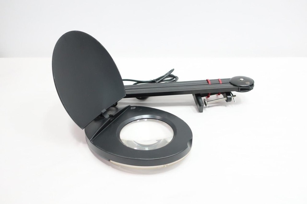 Intertek 6025 Magnifier Lamp 120v-ac 8w