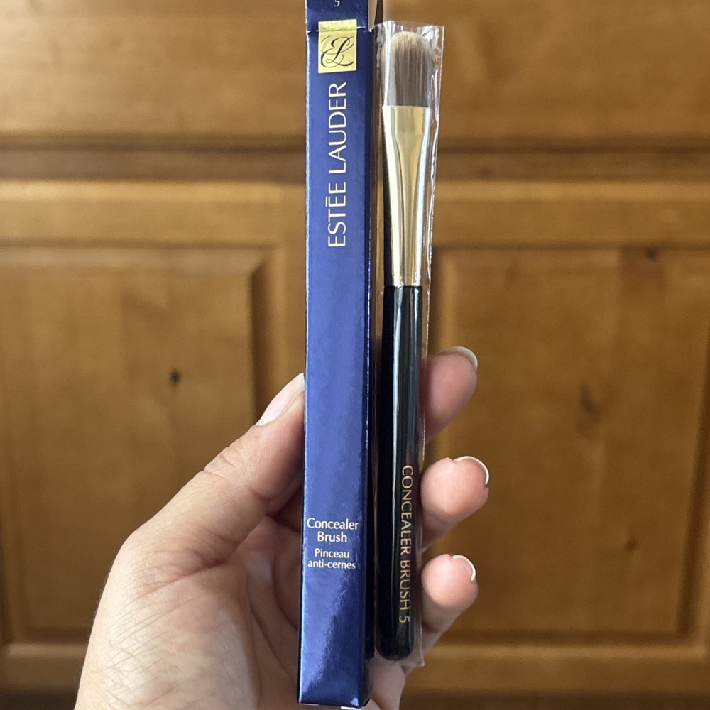 Estee Lauder Concealer Brush #5