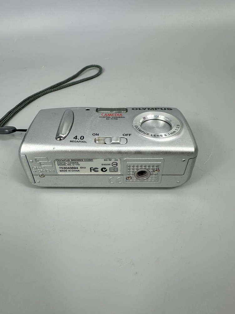 Olympus Camedia C-170 4.0 MP Compact Digital Camera Silver, Tested - Dead Pixels