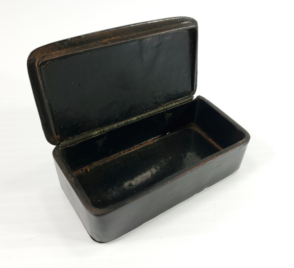 Antique Mache' and Lacquer Snuff Box Rectangular with Decorative Lid