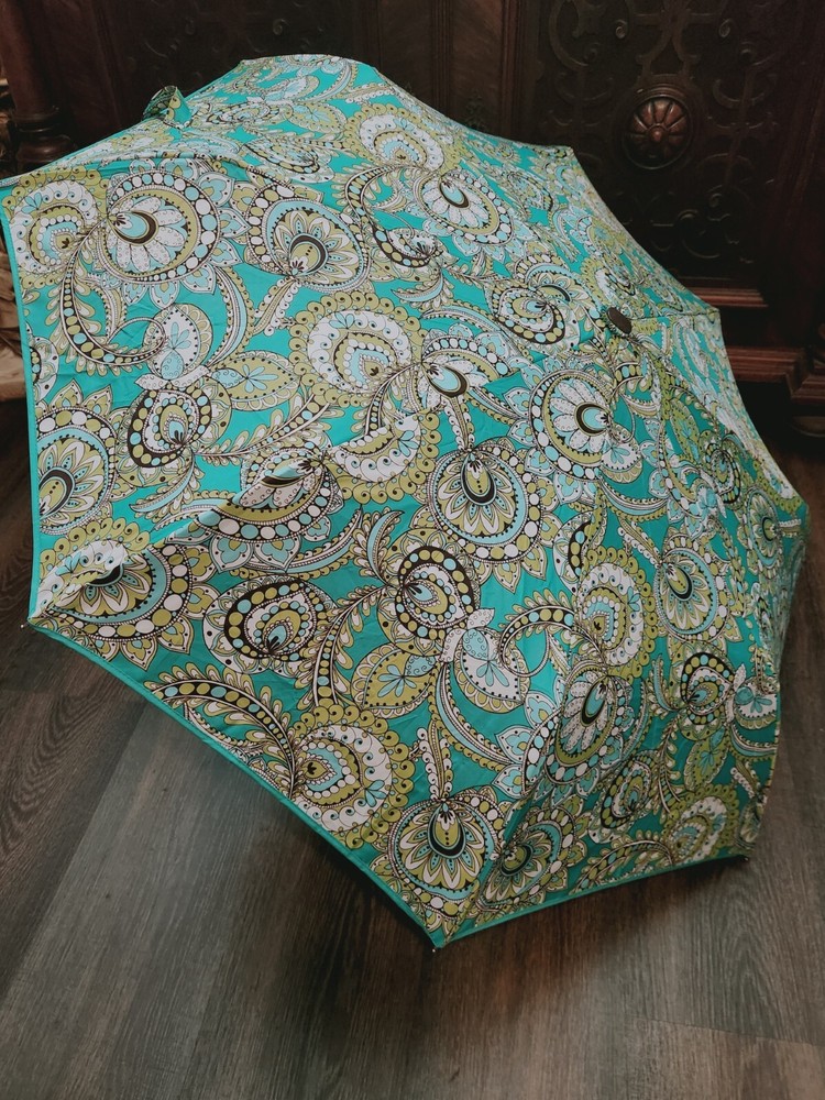 Vera Bradley Peacock Pattern Compact Umbrella Retired RARE EUC