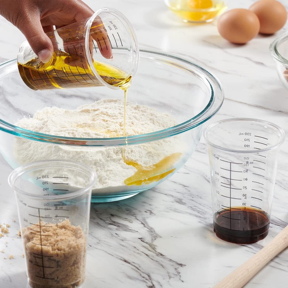 GUSTO 10 oz Clear Plastic Measuring Cups [25 Count] 25 Count,