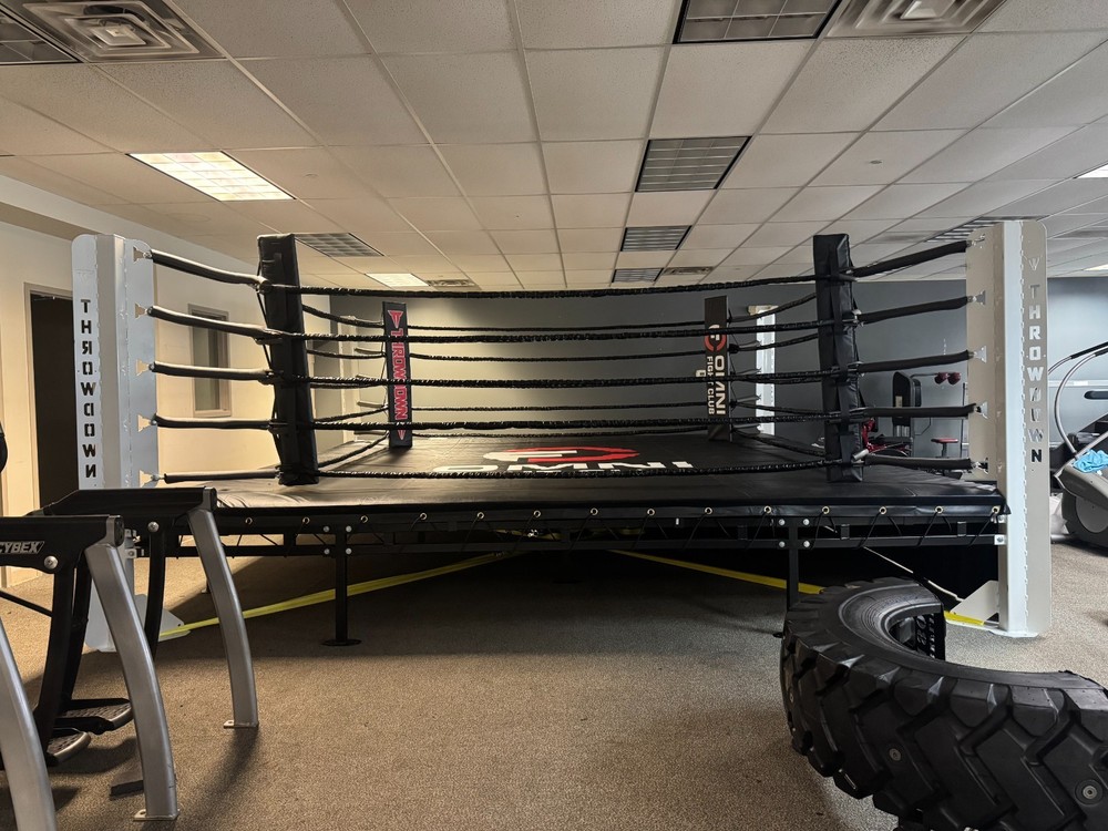 THROWDOWN 16' ELITE BOXING RING IDEAL FOR TRAINING