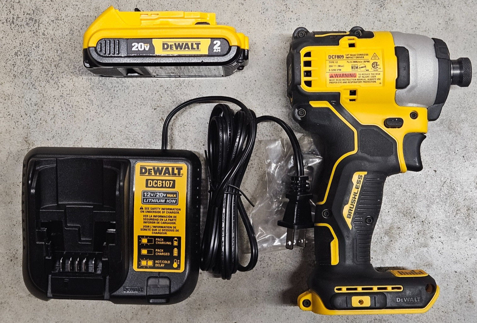 DeWalt 20V ATOMIC Brushless 1/4" Impact Driver w/ 2aH Battery Model# DCF809