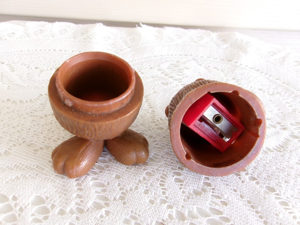 Vintage Eager Beaver Pencil Sharpener Desk Decor JSNY