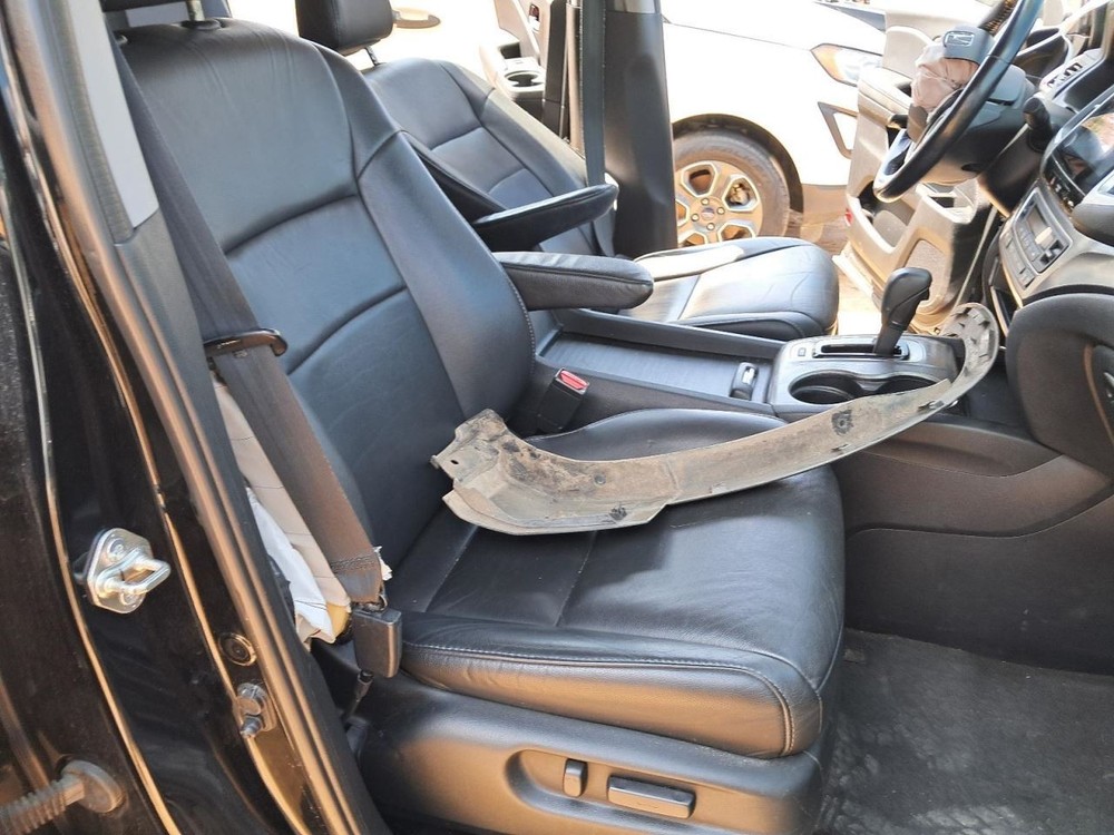 PILOT 2018 Glove Box 4780498