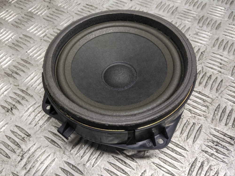 RANGE ROVER DSE 1997 DOOR SPEAKER (REAR DRIVERS SIDE)