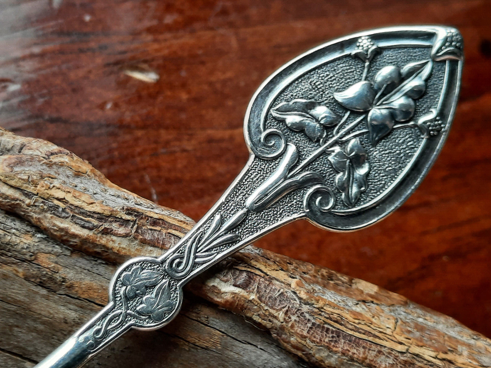 Coin Silver Knowles & Ladd Leaf & Berry Pickle Knife