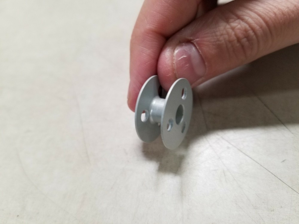 Mitsubishi Bobbin MN72A0123