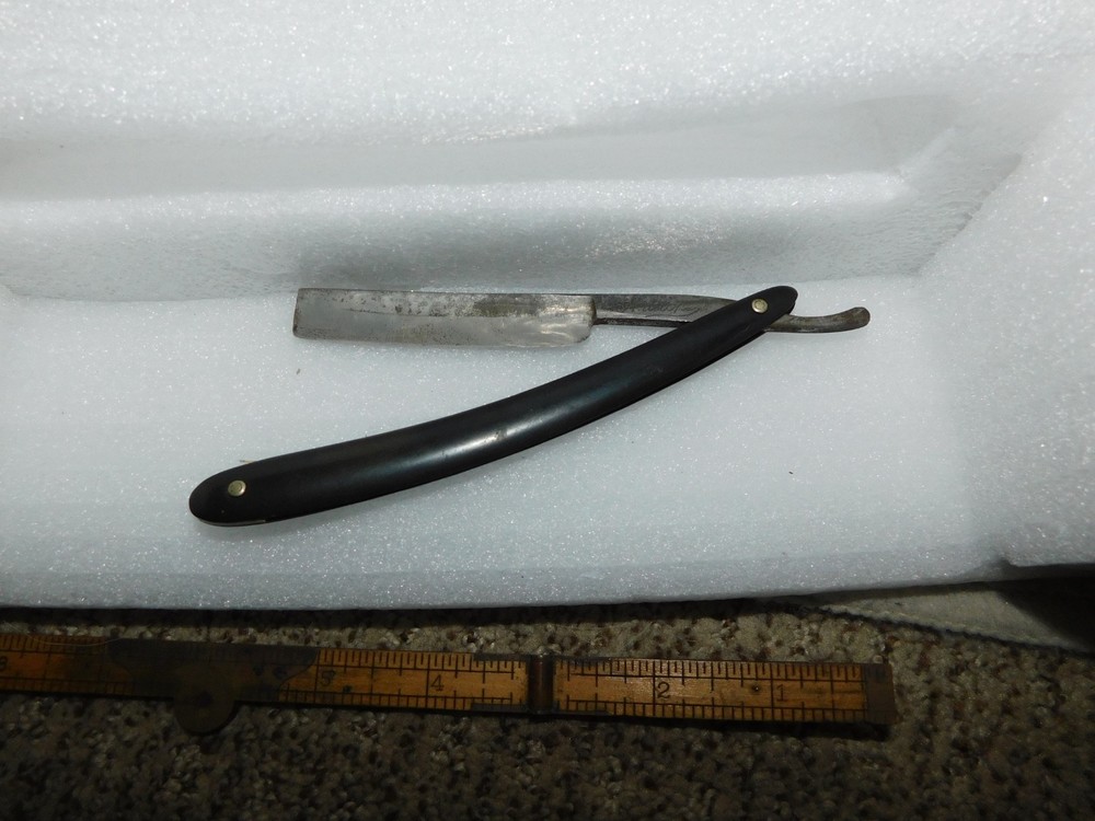 Vintage Antelope #98 Straight Razor