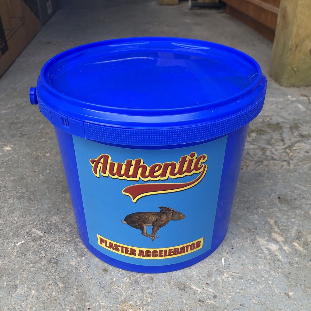 Plaster Accelerator 1kg tub easy mix halftime