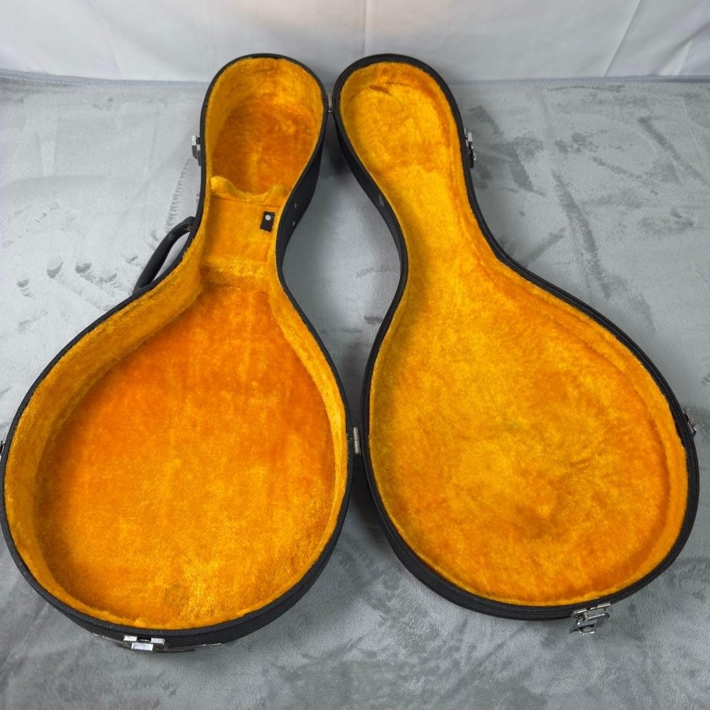 B177 KASUGA Kasuga Instruments Flat Mandolin with Hard Case