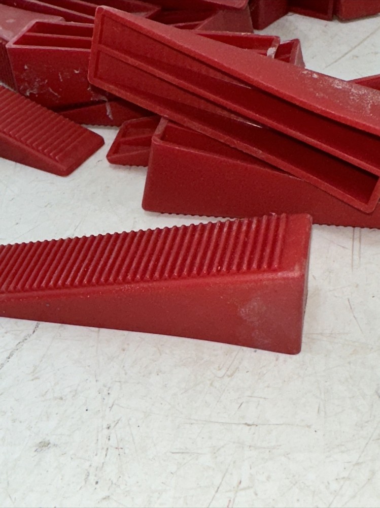 Tile Leveling Lippage System Wedges 28 Pieces