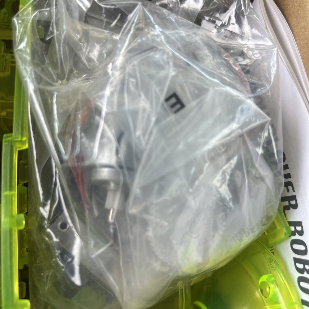 ROBOTIKITS Binary Player Robot OWI-9875 New