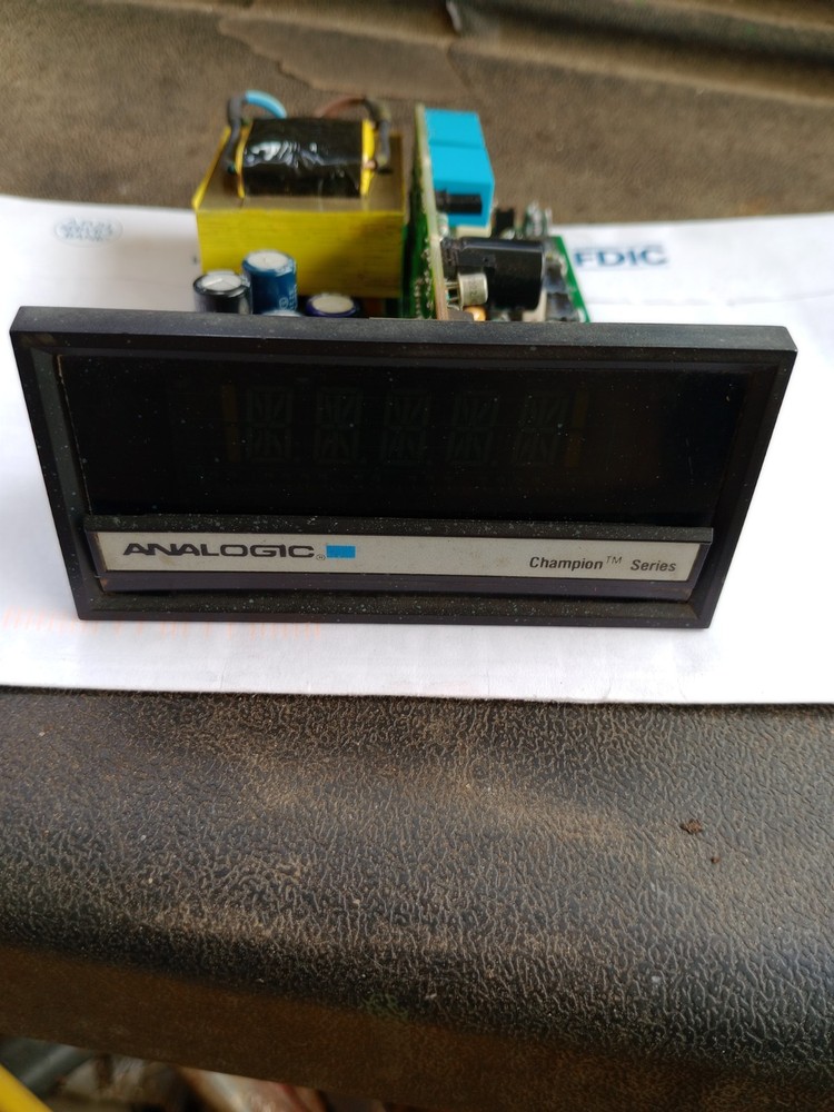 Analogic Champion Series Digital Panel Meter 2400-1-MO