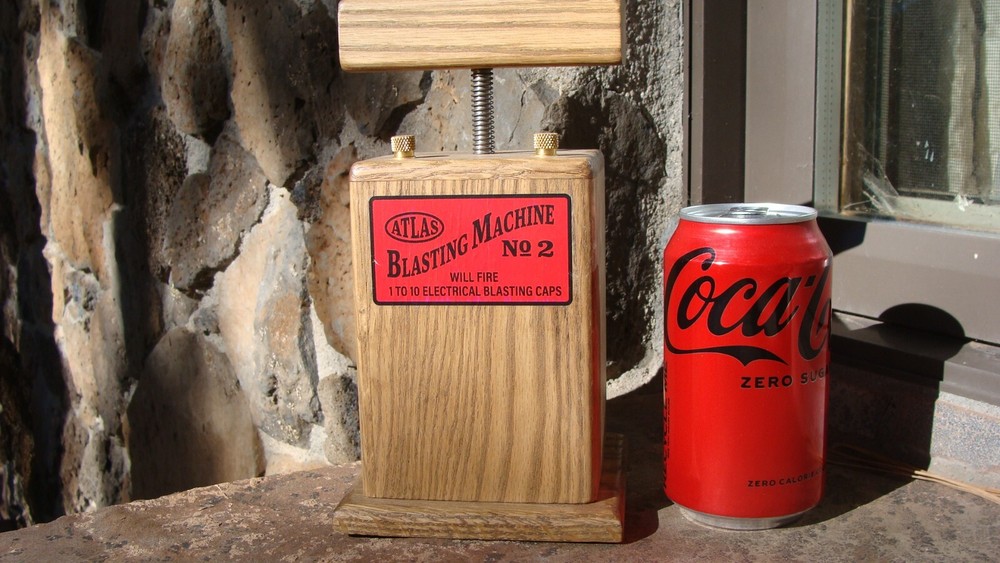 Dynamite Detonator Blasting Machine "Atlas No2" new