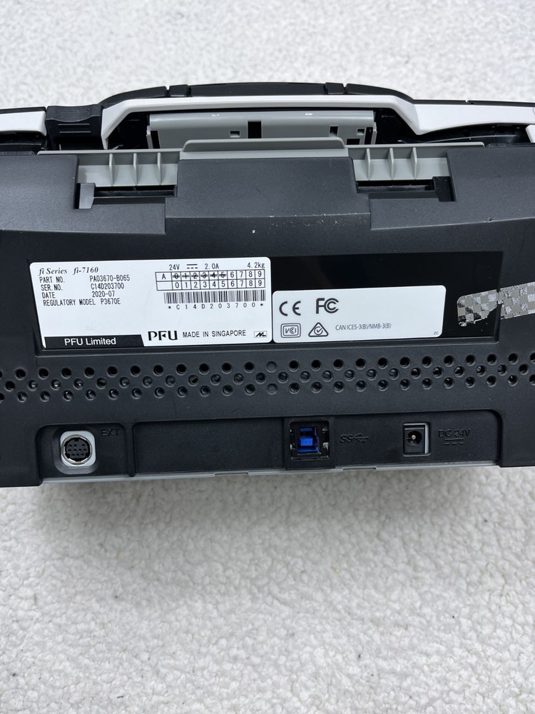 Fujitsu fi-7160 Desktop 600DPI Duplex Document Scanner Trays