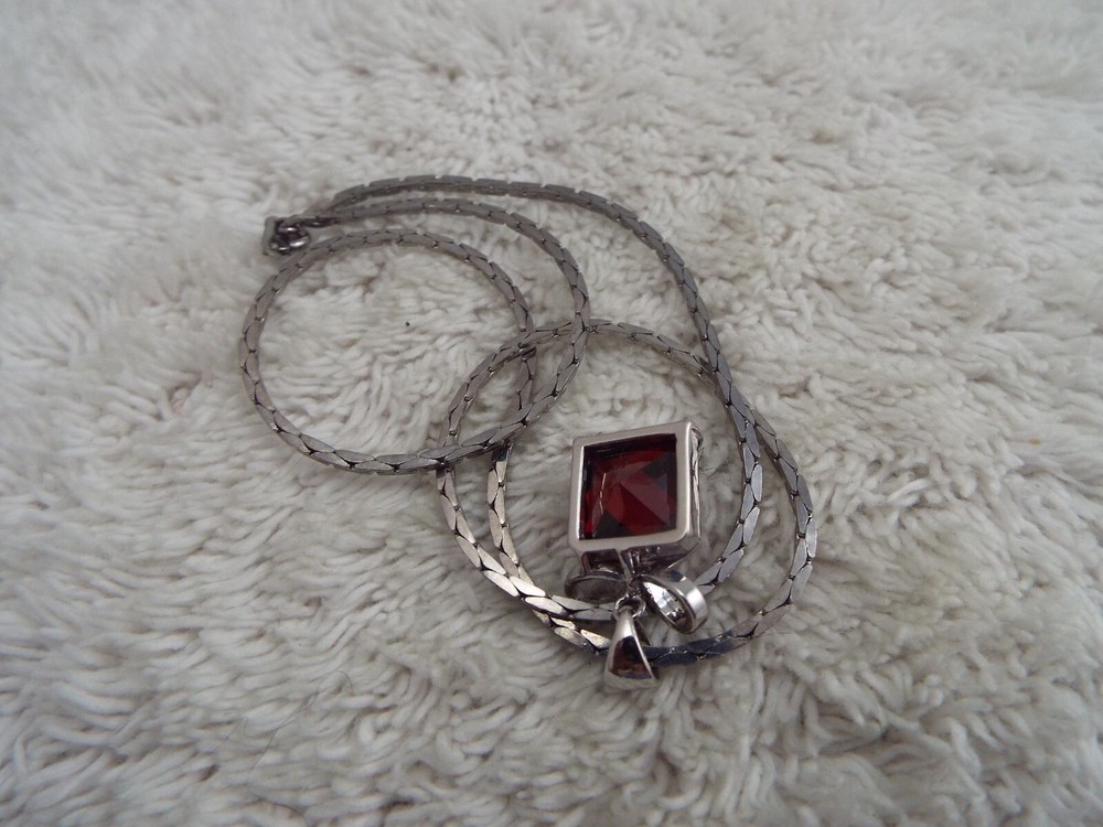 Silvertone Red Rhinestone Pendant Necklace