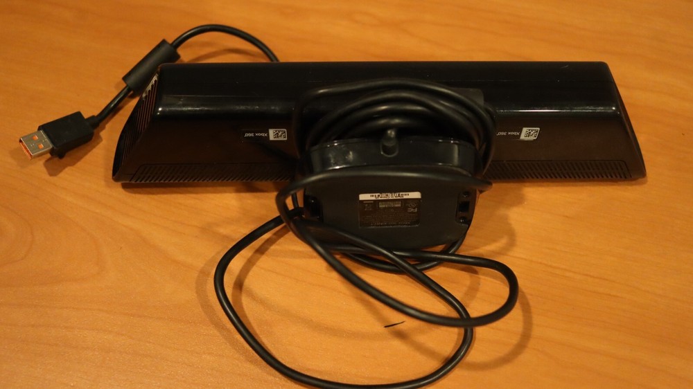 Microsoft Xbox 360 Kinect Sensor 1414 - Genuine OEM Motion Camera Bar