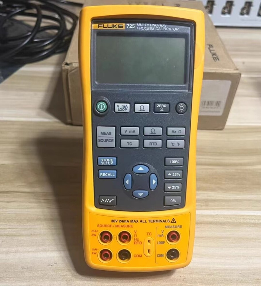 Fluke 725 Multi-Function Process Calibrator not actually FedEx or DHL#