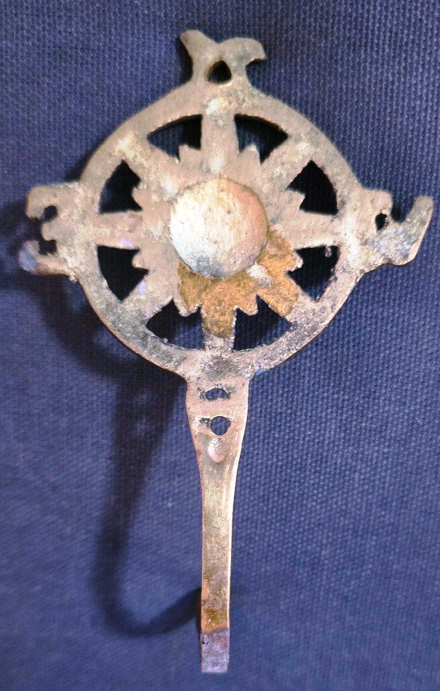 Compass Style Older Wall Hook