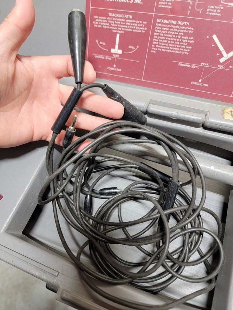 Progressive Electronics 501 The Tracker II Cable Locator System *READ BELOW*