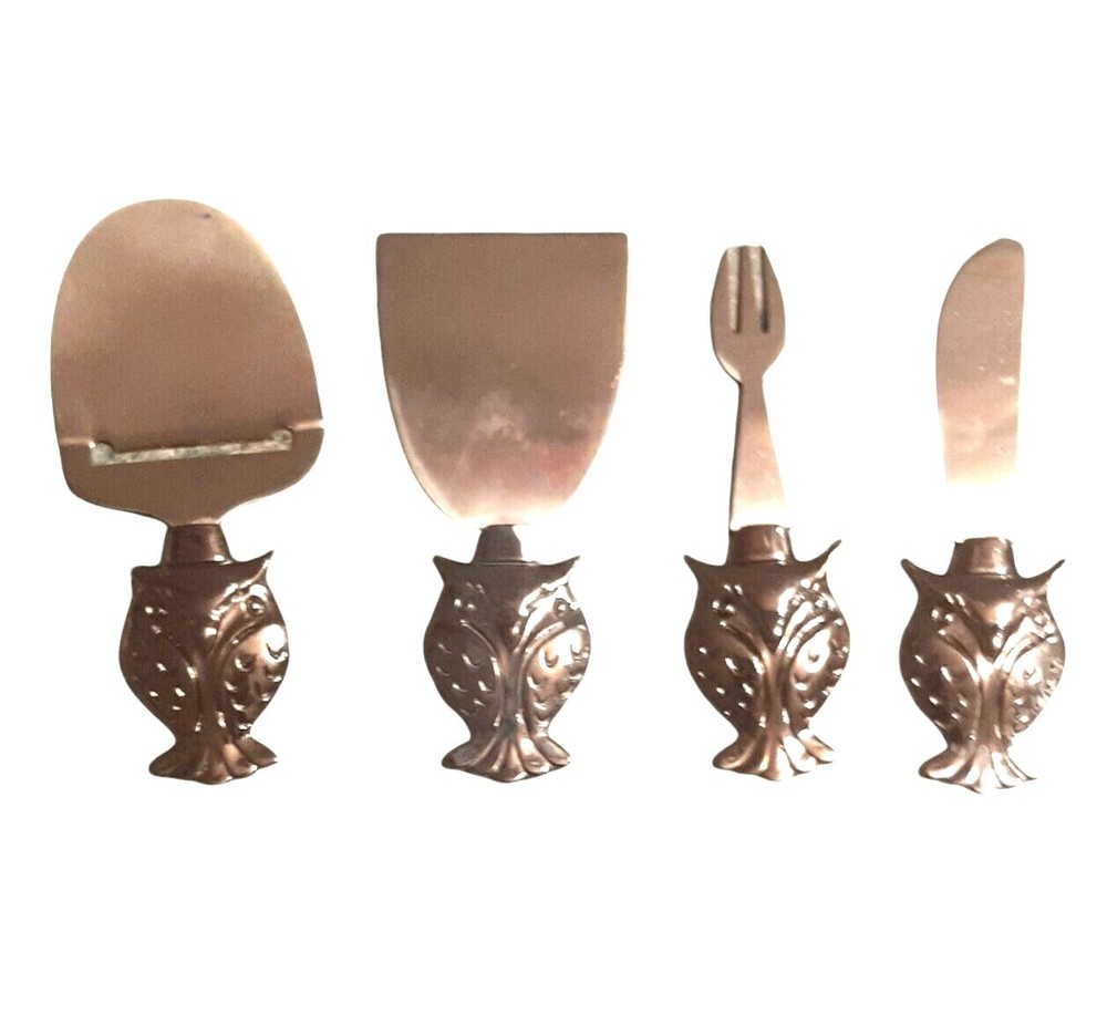 4 Pc Owl Themed Appetizer Spreader Fork Knife and Cheese Cutter