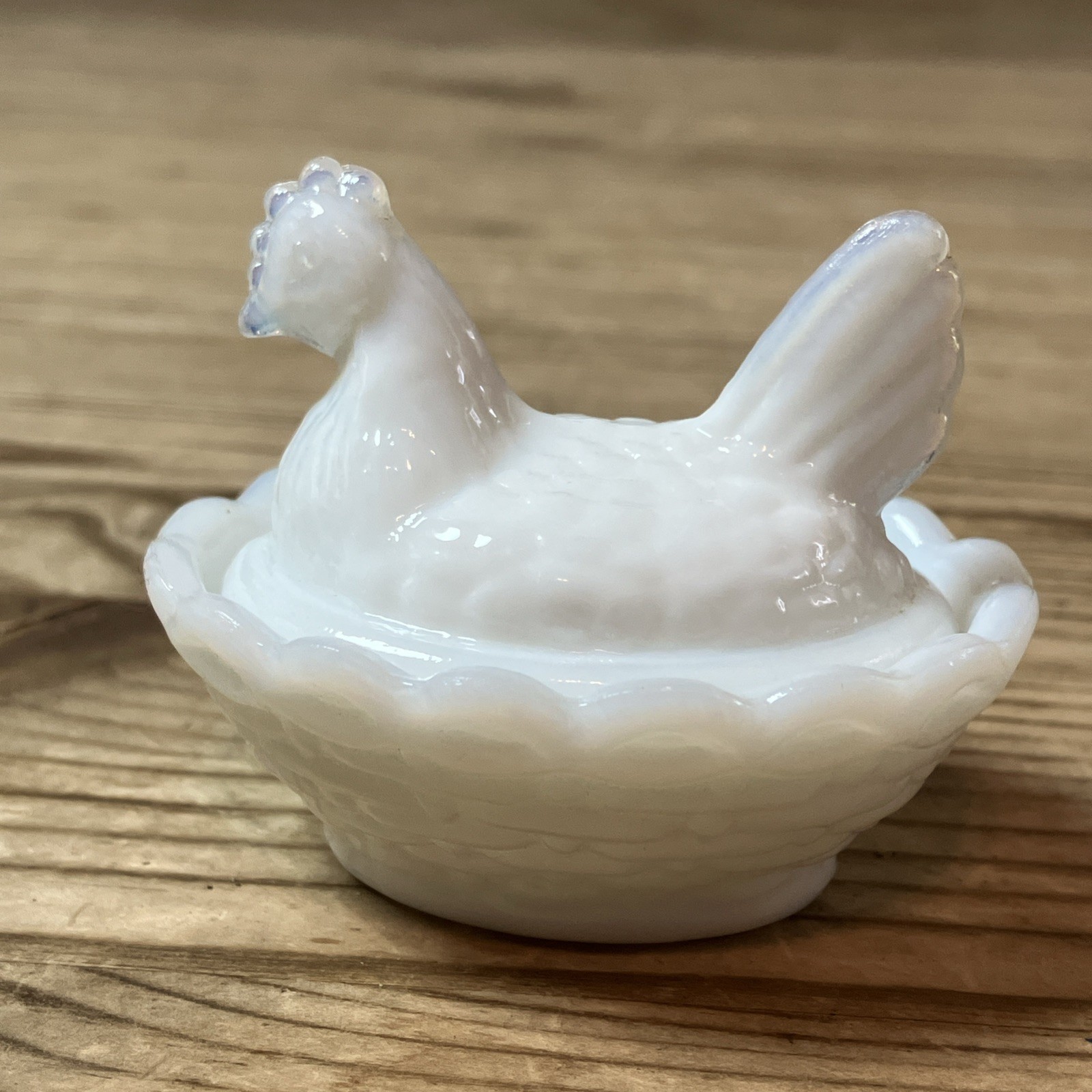 Vintage Westmoreland Opaline Milk Glass Mini Hen On Nest Salt Cellar Signed