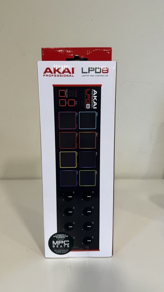 Akai Professional LPD8 Pad Controller 8 RGB MPC Pads USB MIDI 8 Rotary Knobs