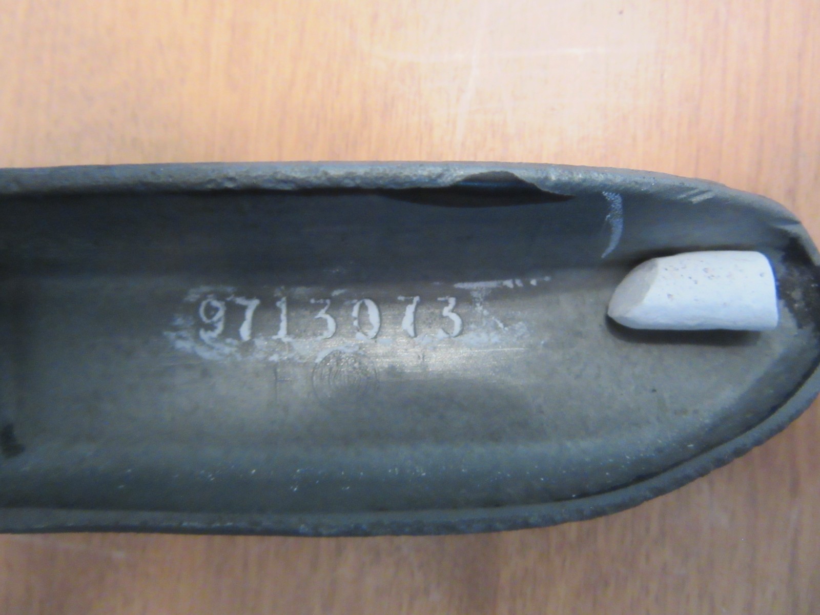 1971 -1976 GM A body convertible latches full size cars