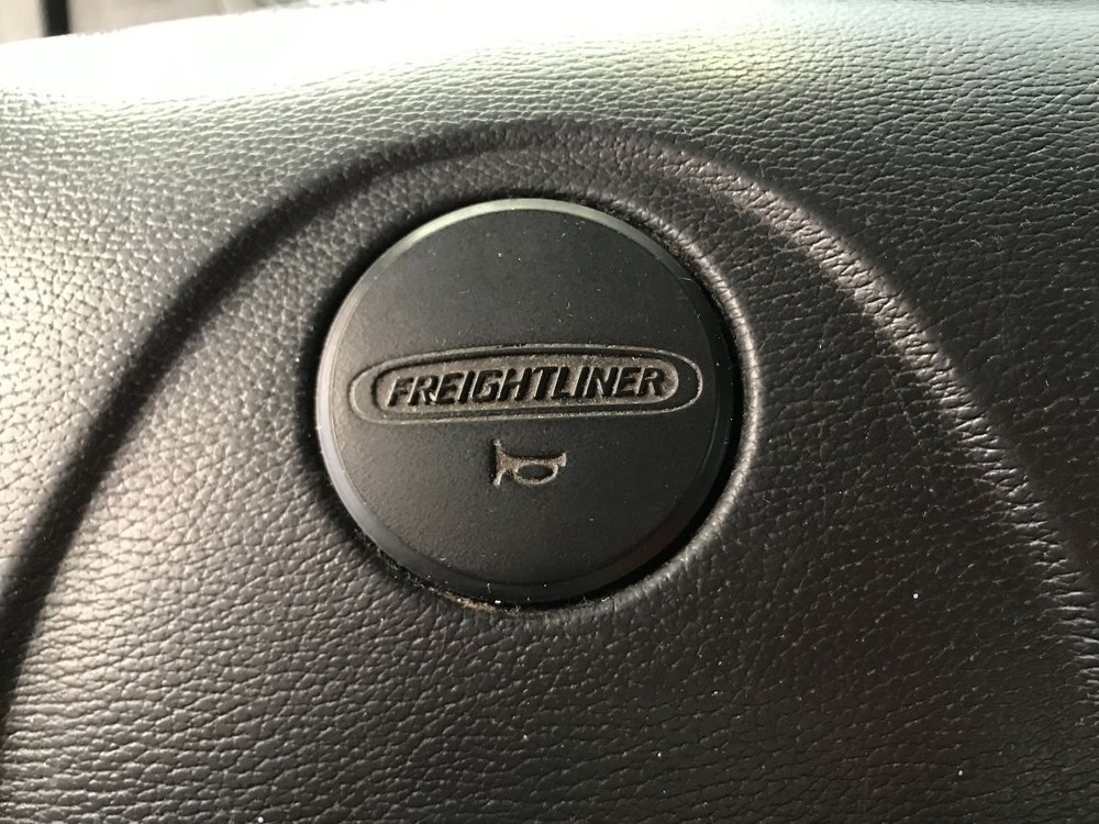 Freightliner CASCADIA Steering Column - Used