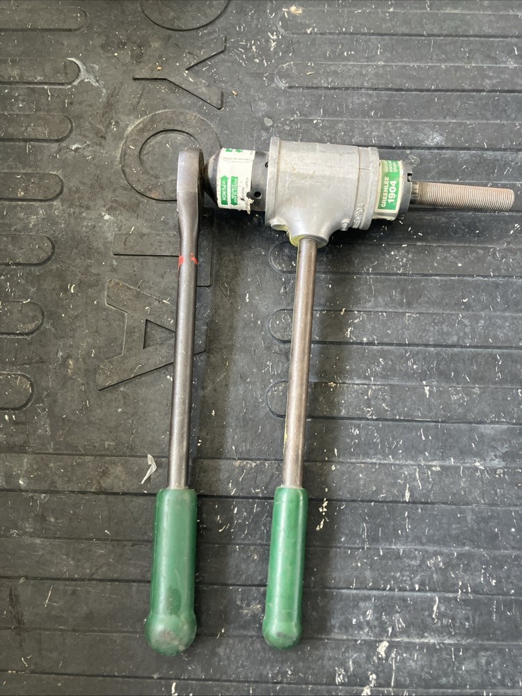 Greenlee 1904 Ratchet Knockout Punch Driver