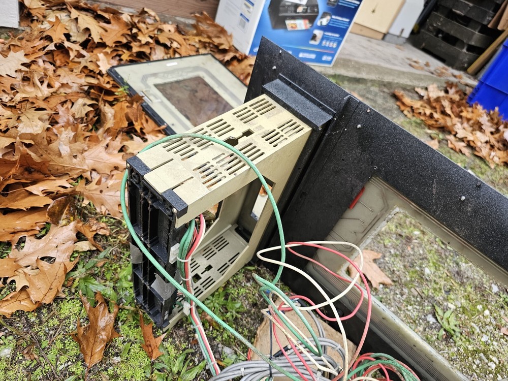 (2) VAN DORN CRT Pathfinder Data Panels